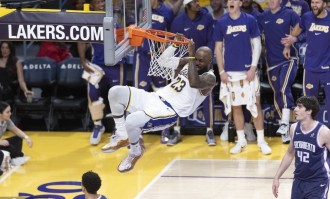 东契奇28+5+9詹姆斯24+1+5 湖人胜国王