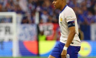 从球衣之争到公开致敬！姆巴佩一句“BIG7”，揭开皇马新双核的微妙羁绊