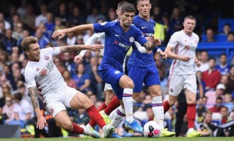 法甲上游卡位战！雷恩主场阻截斯特拉斯，中游黑马能否掀翻劲旅？