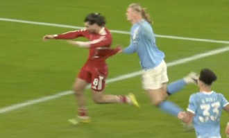 曼联离欧冠又近一步，利物浦自杀式输球又输人！卡里克安排加班备战西汉姆