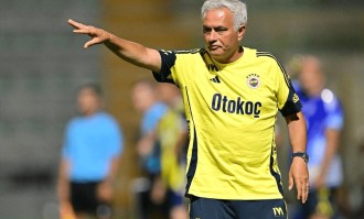 1-0，62岁穆帅发威：率队掀翻意甲劲旅，迎季前热身赛第4胜